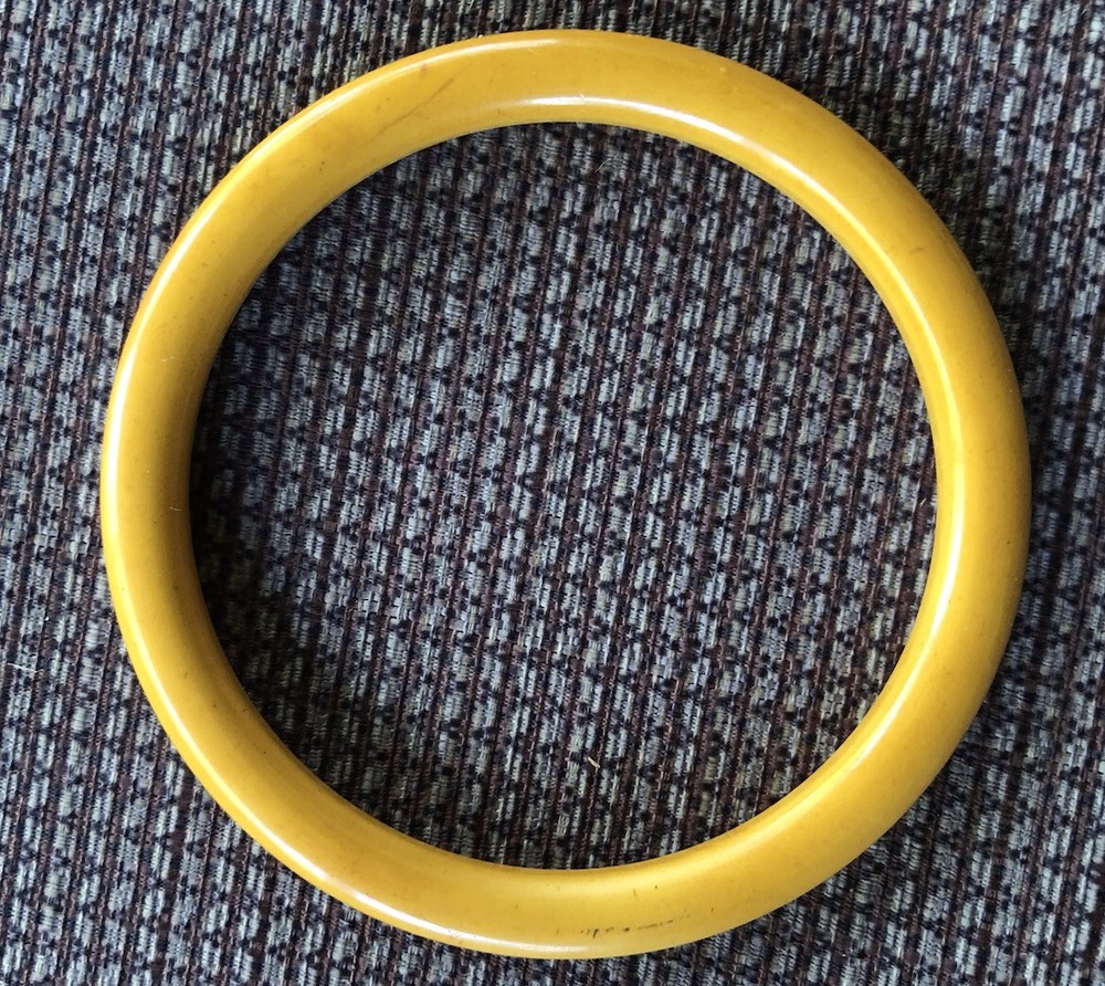 Two Beautiful Vintage Butterscotch Bakelite Bangle Bracelets