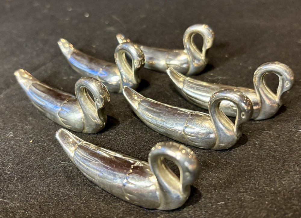 Set of 6 Art Deco Silverplate Swan Knife Rests - Tableware
