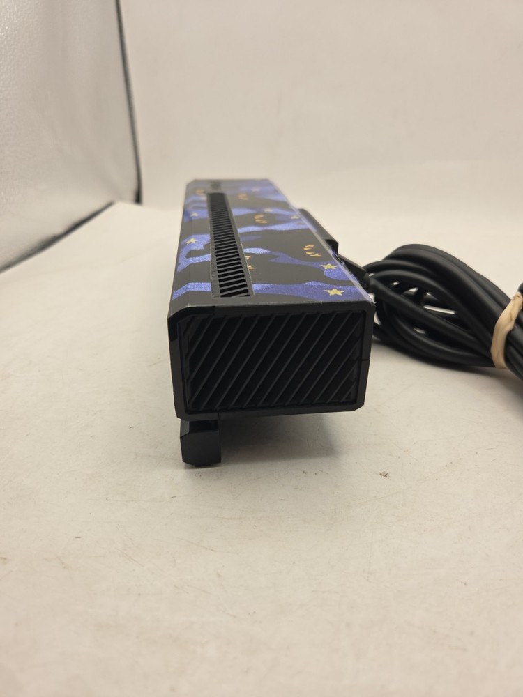 Microsoft Xbox One Kinect Sensor Motion Camera Model 1520 W/ Custom Cat vinyl