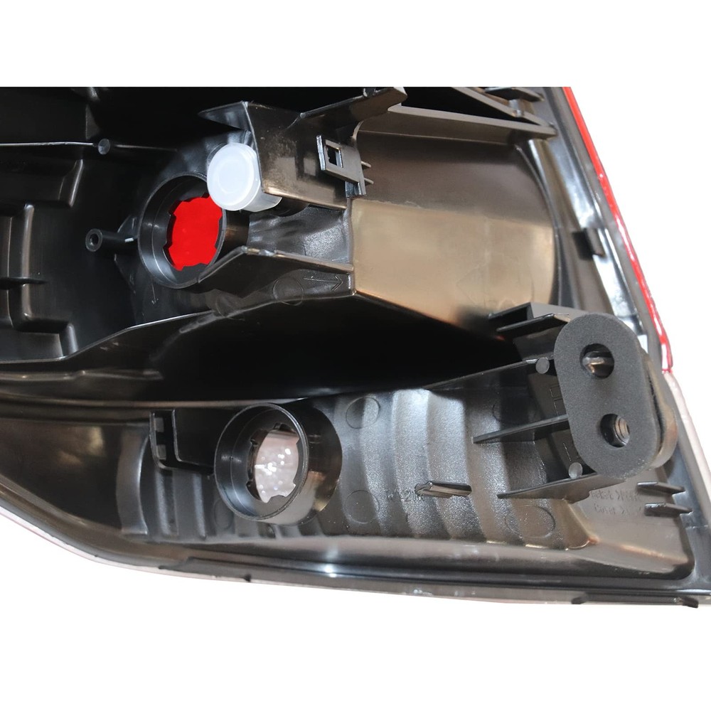 Tail Light Assembly for 2010-2014 Outback Red Halogen 84912AJ09A Passenger Side