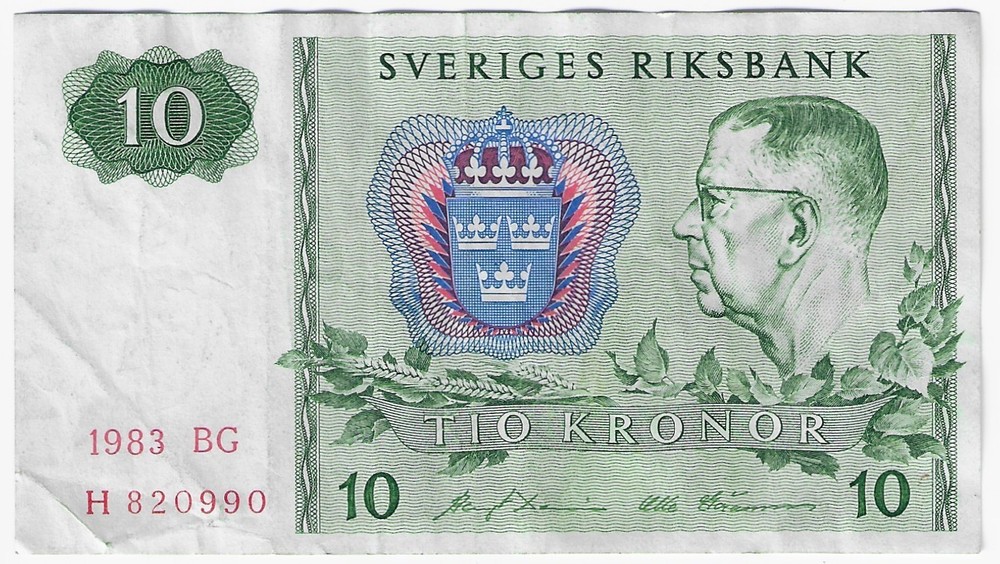Sweden, 10 Kronor, 1983, P-52d  Circulated