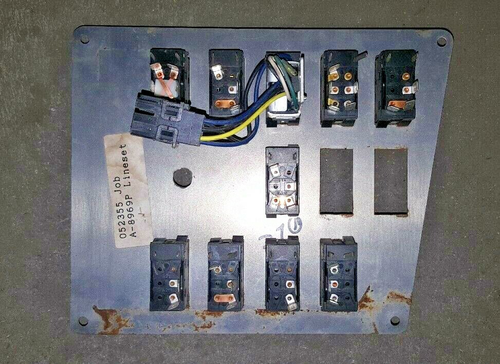 INTERNATIONAL DASH PANEL A-8969P 052355