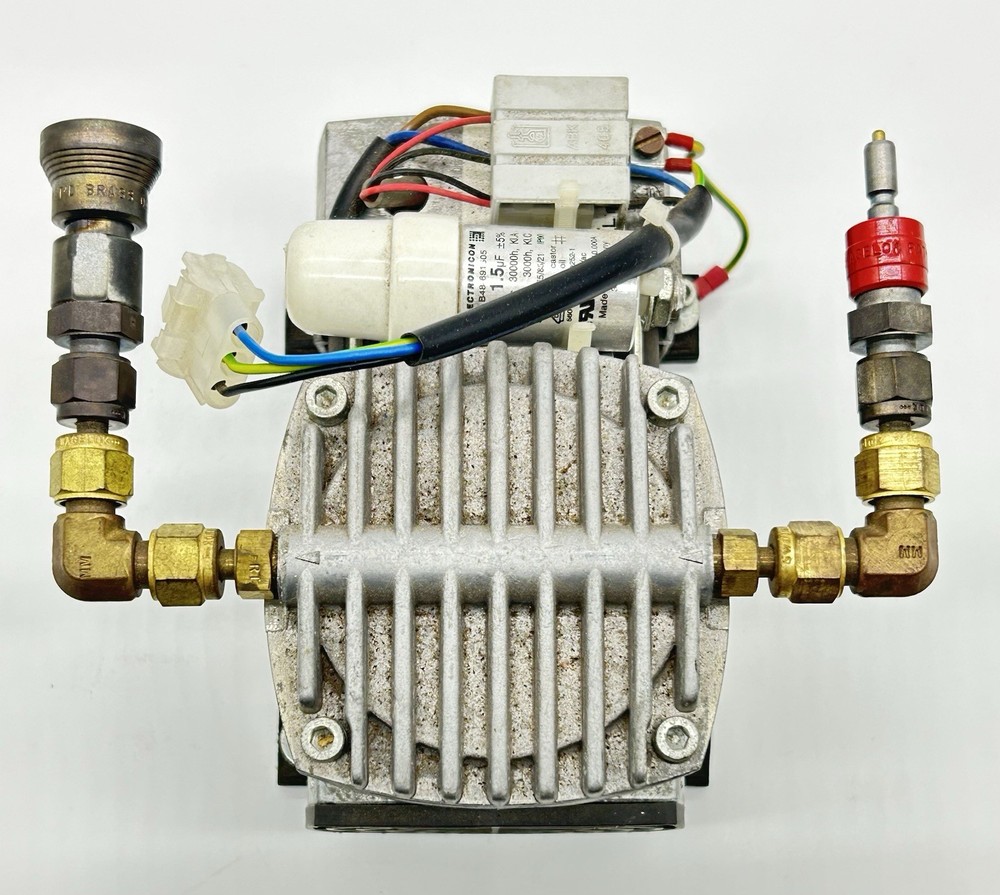 KNF NEUBERGER PJ10247-023 Pump 230V