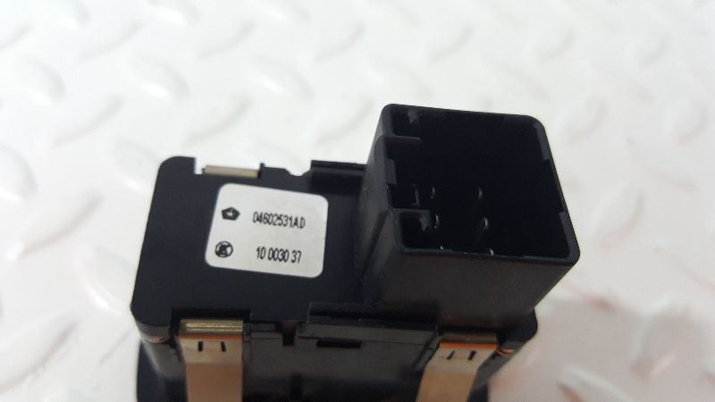 07-09 Dodge Nitro Right Or Left Window Control Switch