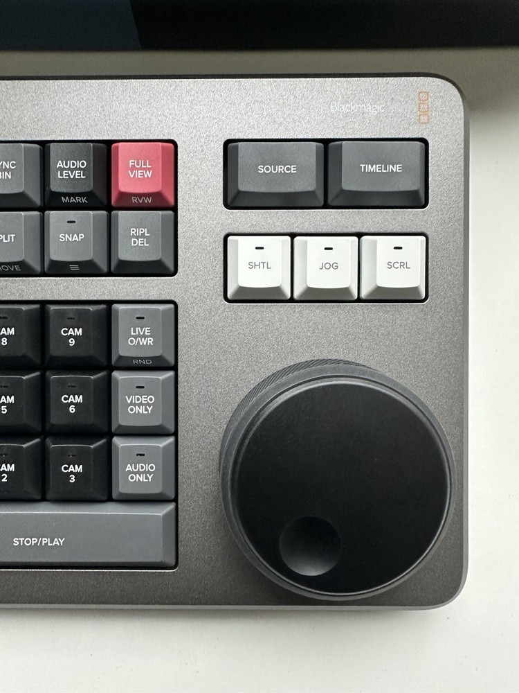 Blackmagic DaVinci Resolve Speed Editor – Mint Condition – No License Key