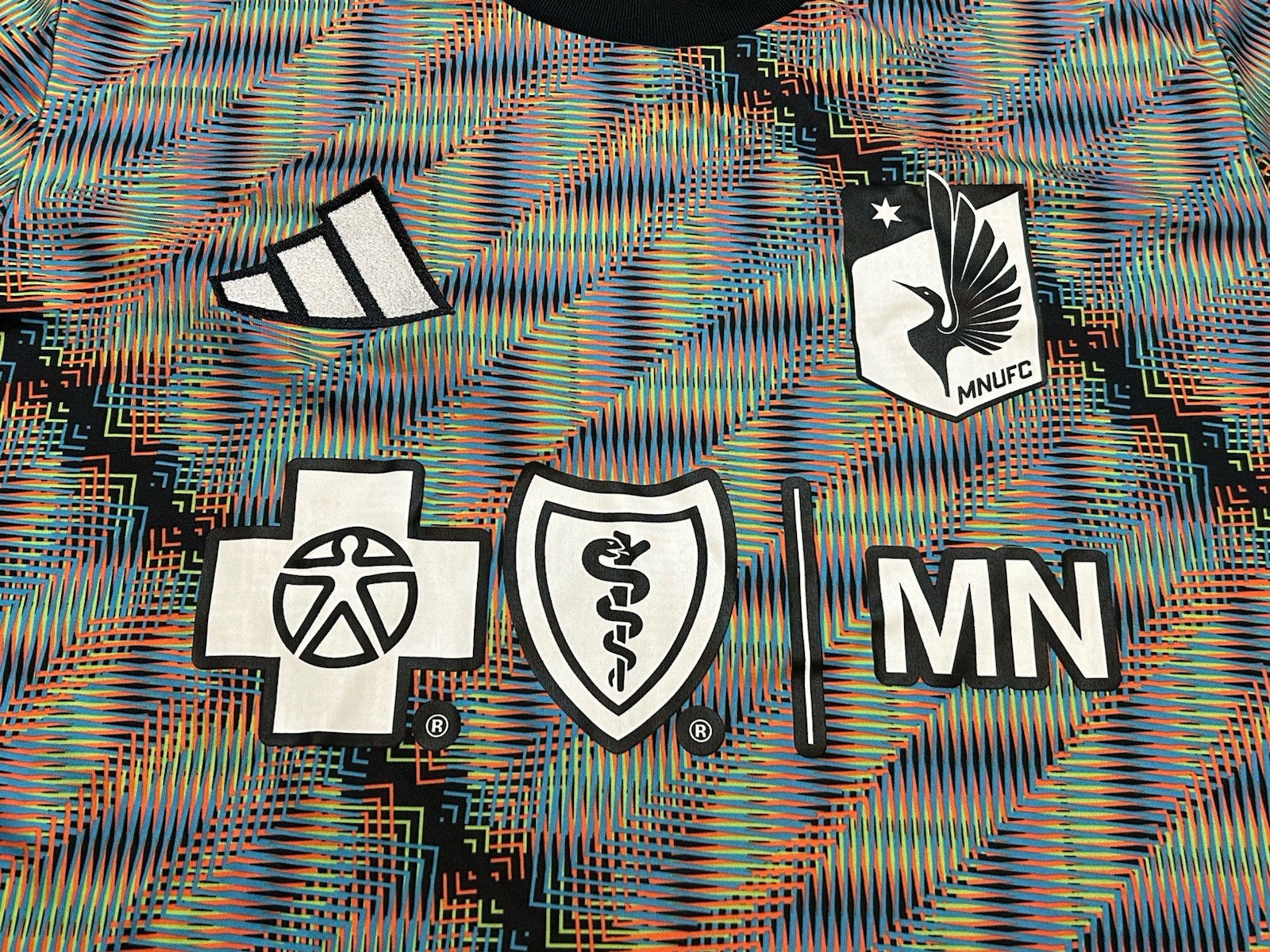 adidas Pre-Match Jersey Mens XL Minnesota United FC MLS Hispanic Celebration