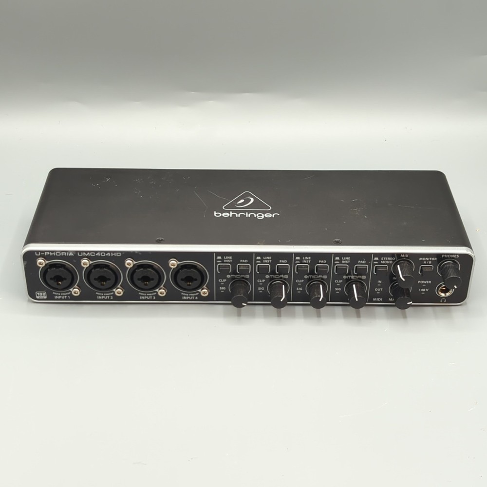 Behringer U-Phoria UMC404HD Audio Interface (No Power Cable)