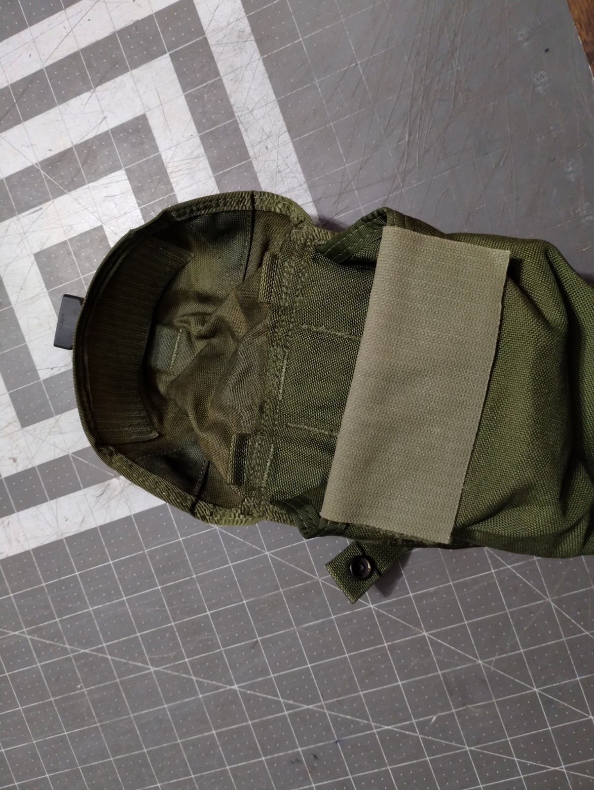 OD Green Used Pouch Lot, Tactical Tailor, Spec Ops, QM, Rigger Made?