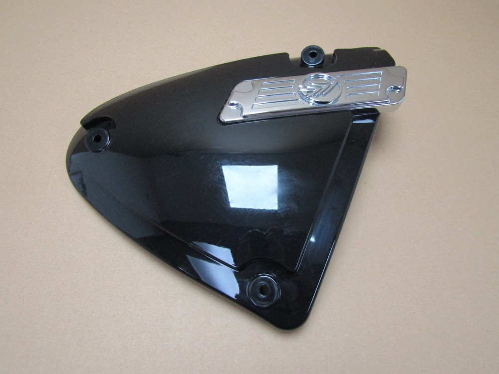 Keeway Superlight 125 E5 2023 1,700 miles right side fairing panel (12237)