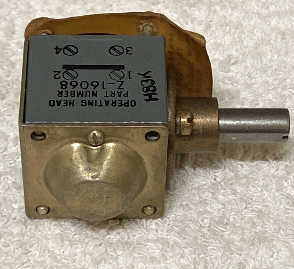 ALLEN BRADLEY Z-16068 OPERATING HEAD