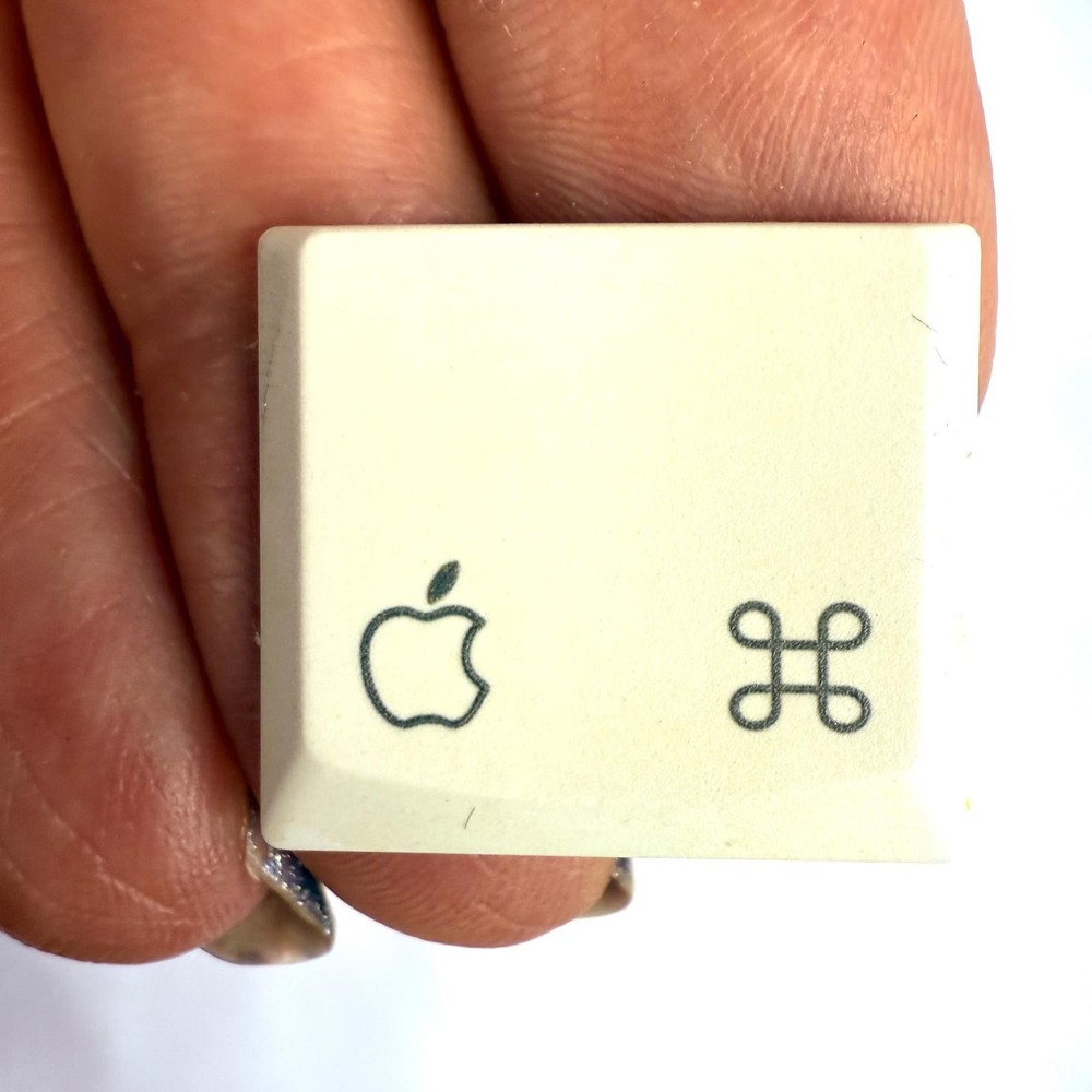 Gene Seidman On-The-Cuff Apple Computer Command Button Cufflinks, Rare Vintage
