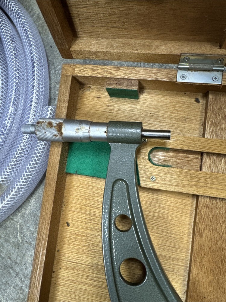 MITUTOYO 103191 MICROMETER GAGE USED