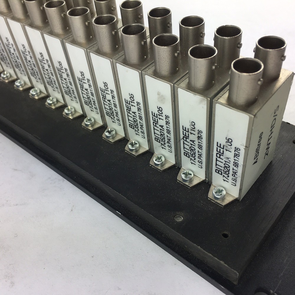 Bittree B52T-2WTHD 2x26 2RU Panel Black Normalling Terminating Audio Patchbay