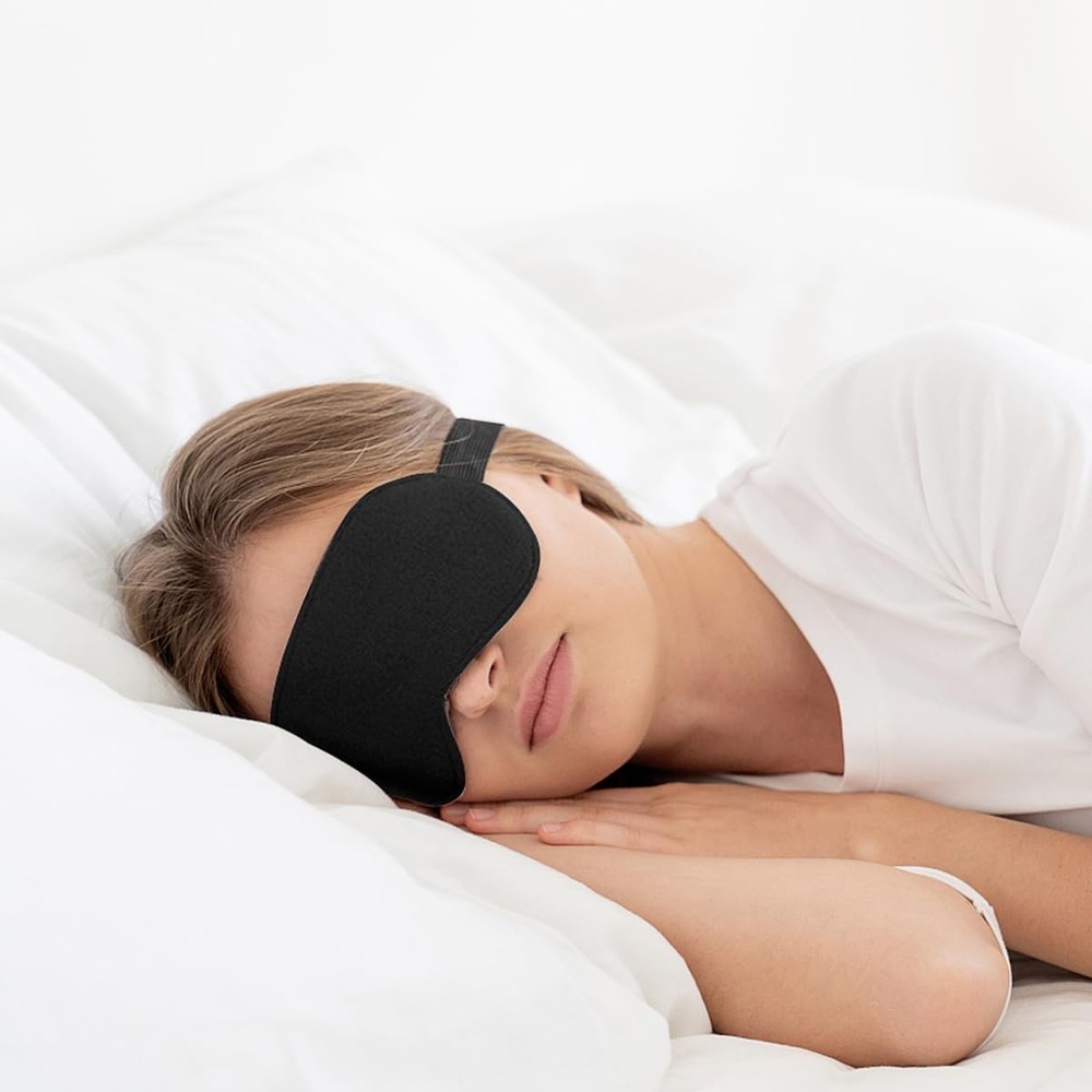 Luxurious Silk Sleep Mask - Adjustable & Light-Blocking for Restful Nights