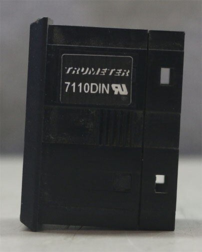 Trumeter 7110DIN Electronic Totalizer with Front Reset Counter New