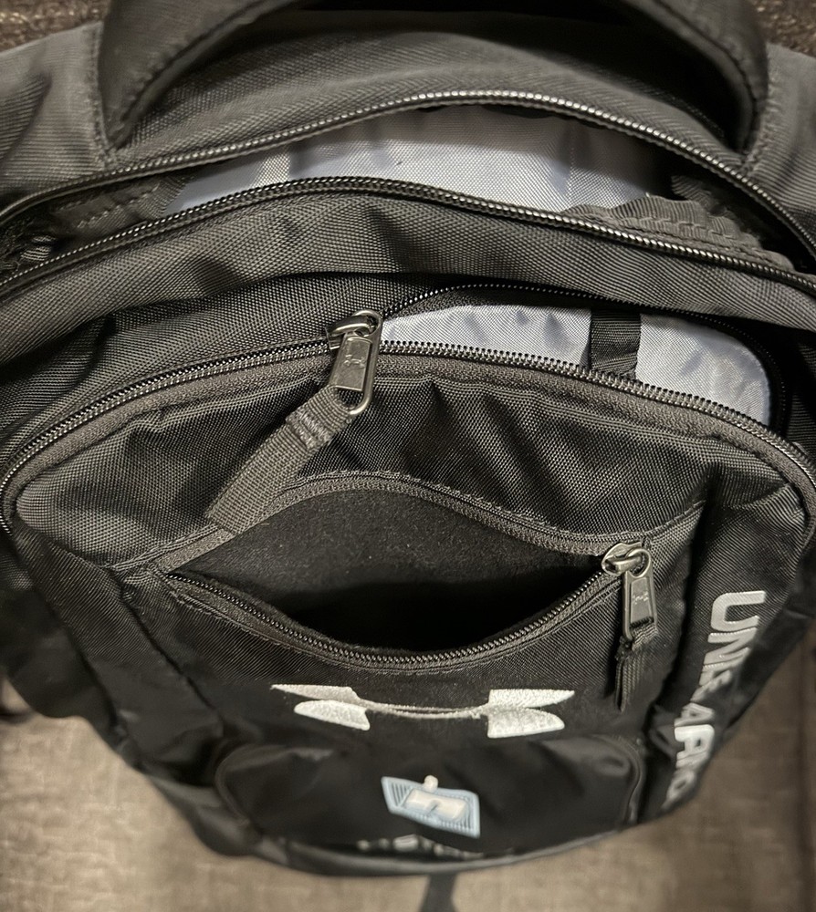 Preowned Under Armour Medium/Large Black & Gray Backpack Bag