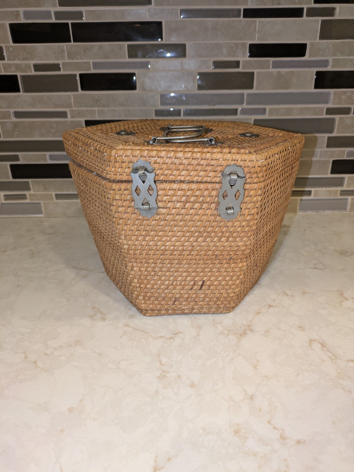 Vintage Chinese Wicker Basket for Tea