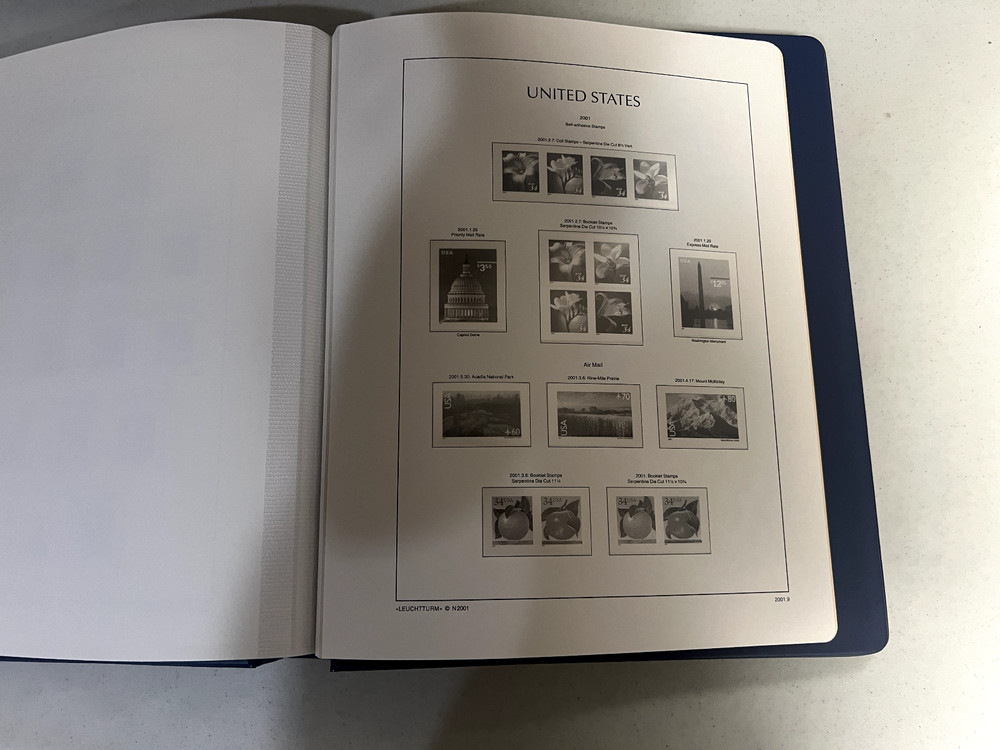 United States Kabe Hingless Stamp Album 1999 to 2001 Great Condition