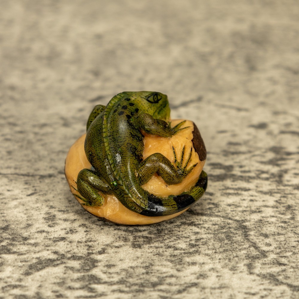 Green Iguana Lizard Tagua Nut Carving