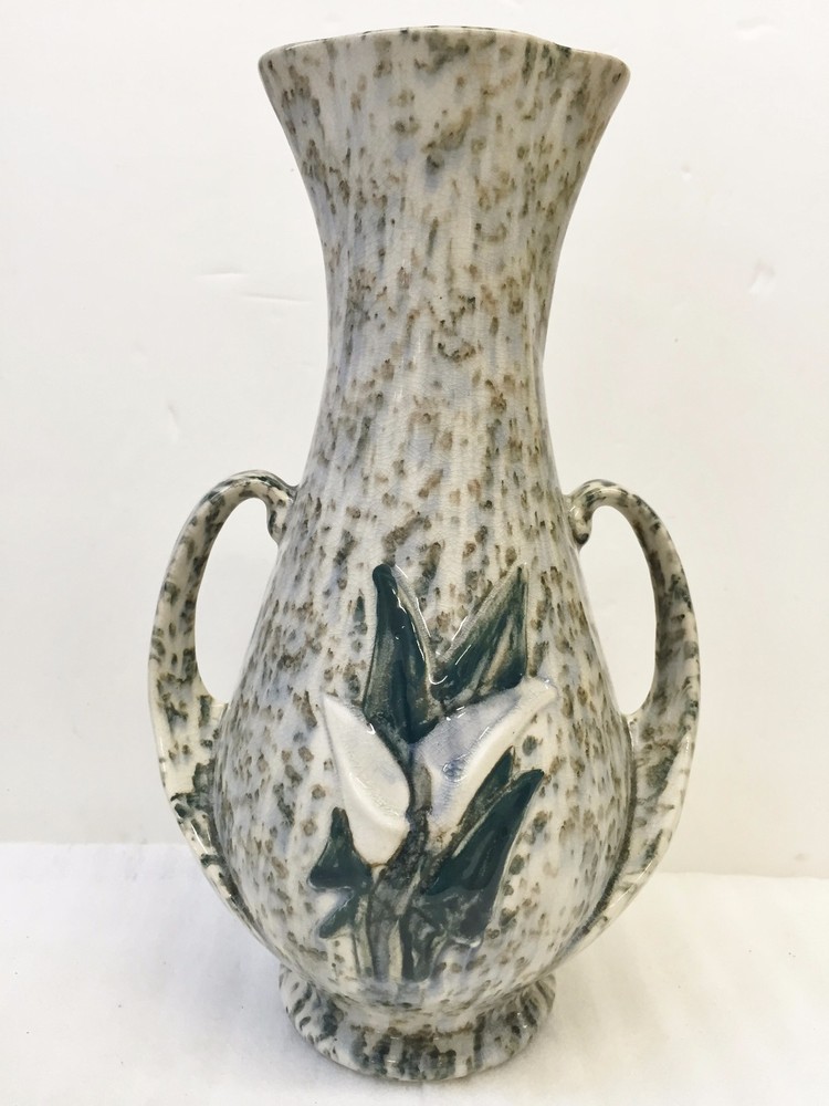 Green Splatter 2 Handle Vase w/Flower Front