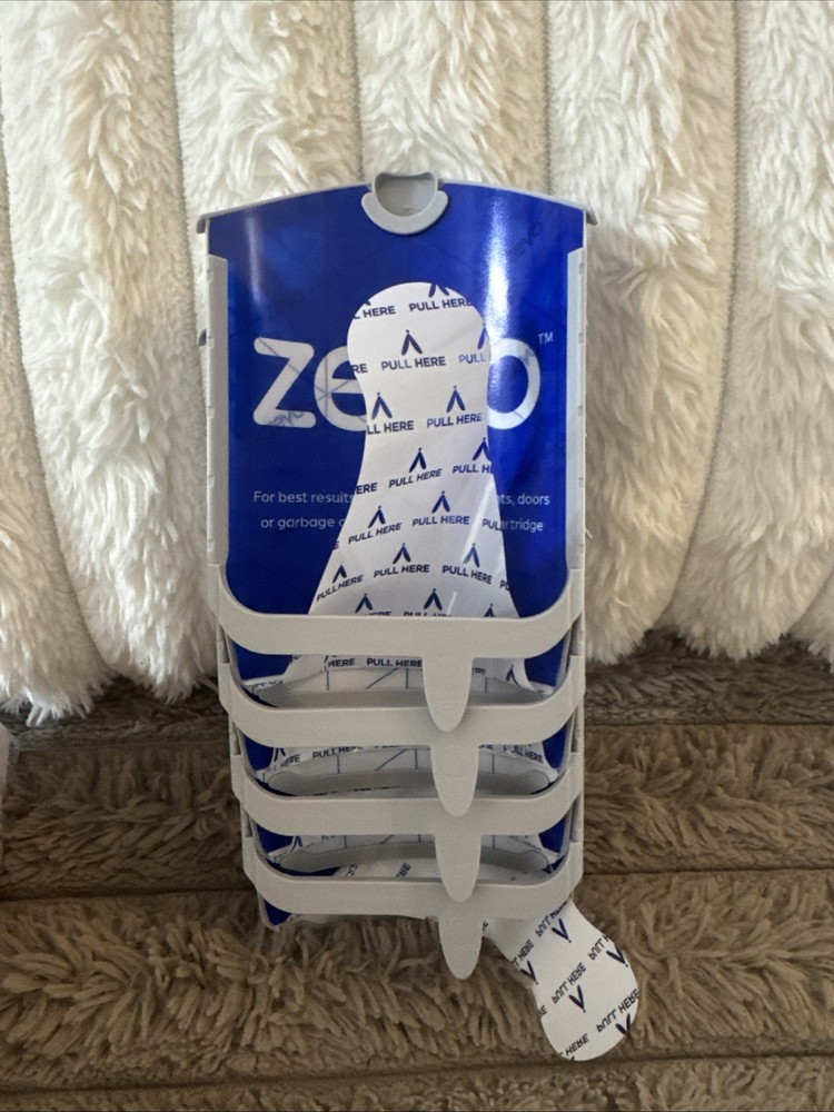 Zevo Flying Insect Trap Refills – 4 Cartridges
