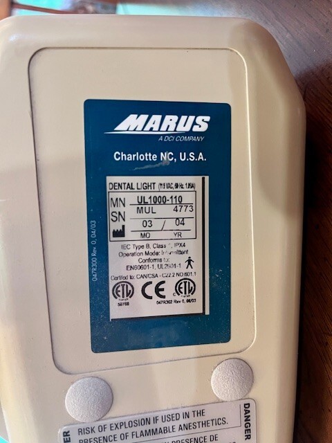 Marus post mount dental light 120v Working Condition (Tested)
