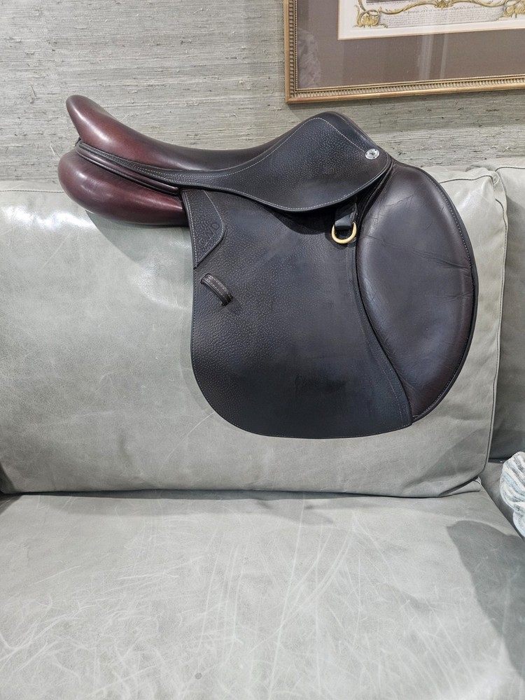 CDW SE01 16.5" JUMPING SADDLE