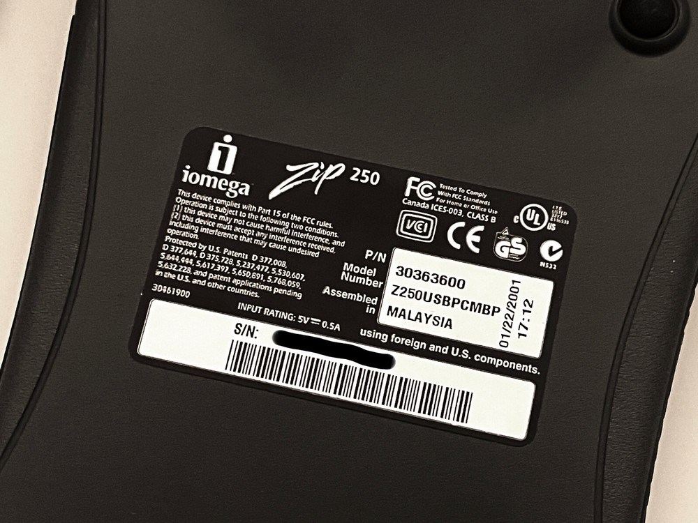 Iomega zip drive reader + 100 dics - fully tested and working