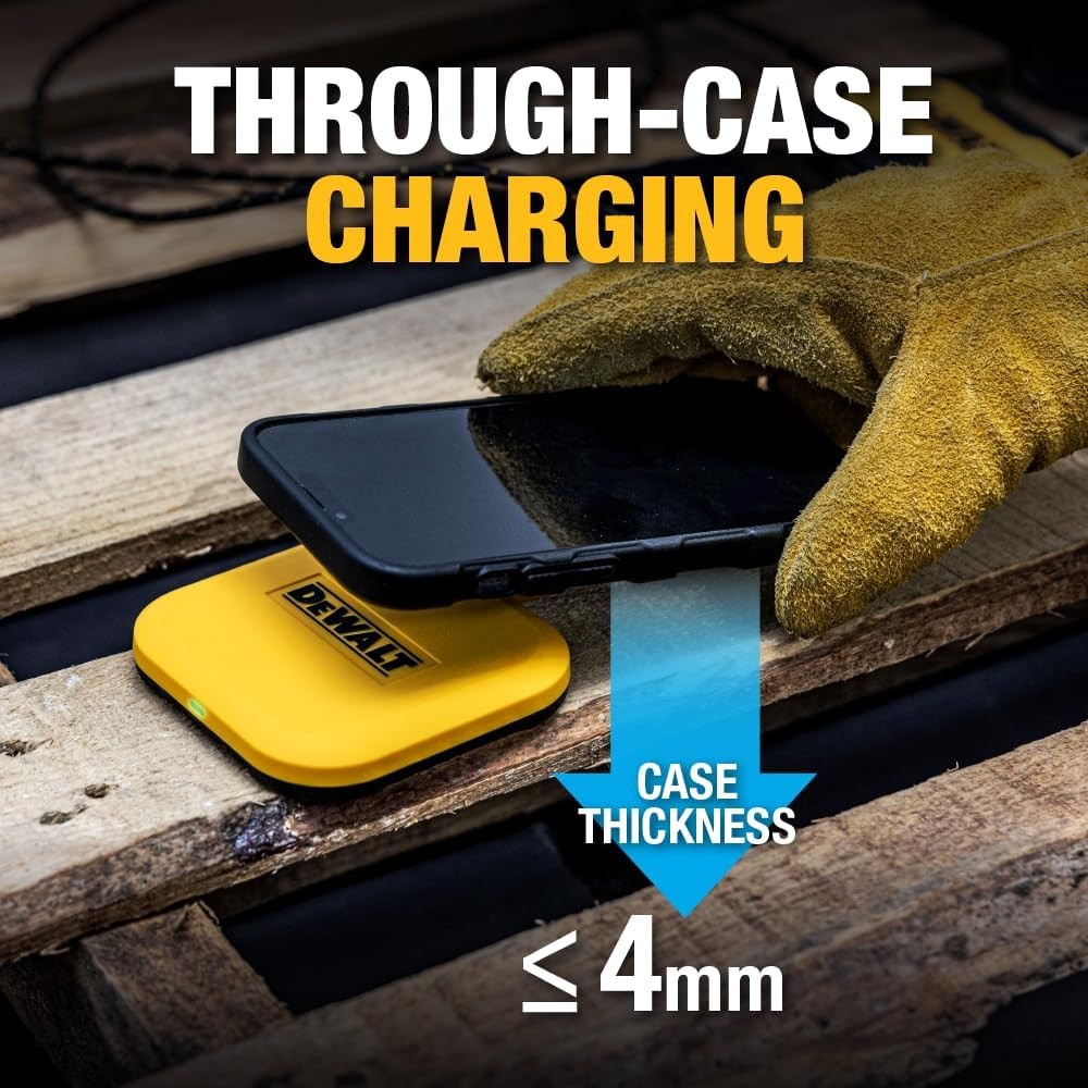 DEWALT 141 0476 DW2 Fast Wireless Charging Pad 798J28