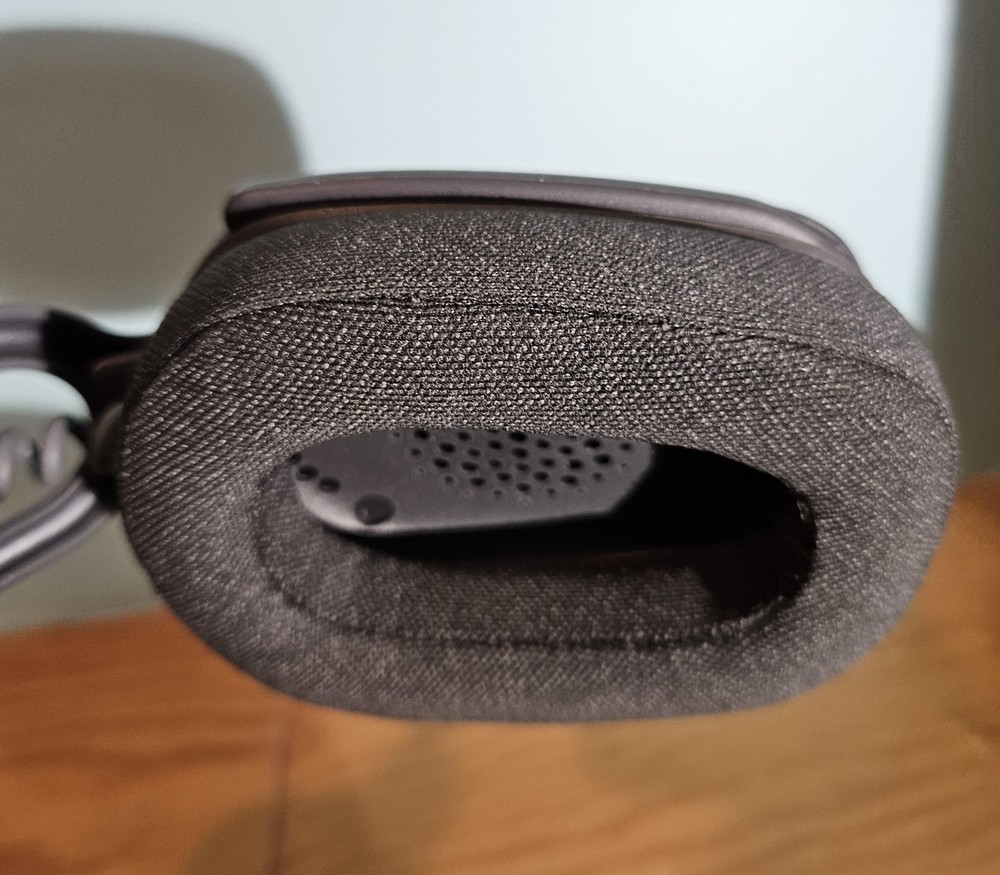 Logitech Zone Vibe 125 Graphite Bluetooth Wireless Over-Ear Headset- No Receiver