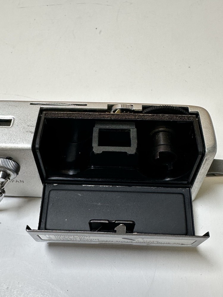 Minolta-16 MG And Minolta-16 Camera (Untested)