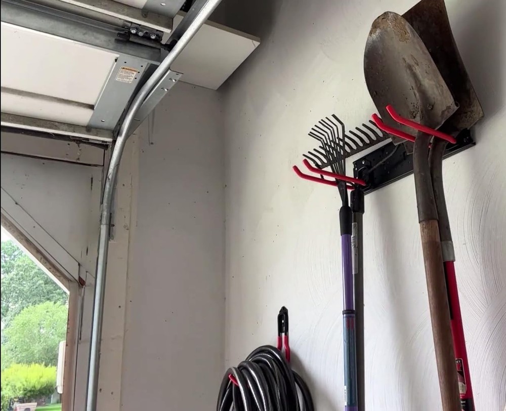 Ultrawall Multi-Storage Garage Hooks, Utility Rack Upgraded 3rails+ 14hooks