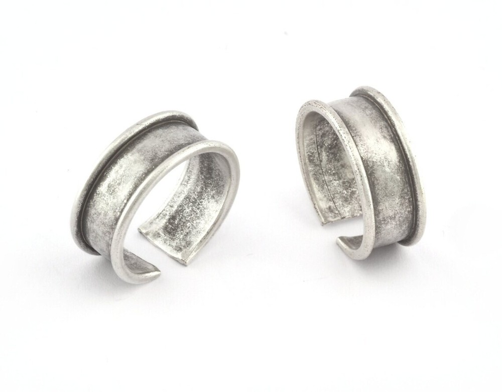 Ring Blank, Adjustable Ring Antique Silver Plated brass 5196