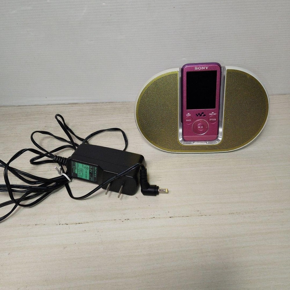 SONY Walkman Portable Digital Music Player Bundle Main Unit Speaker Set