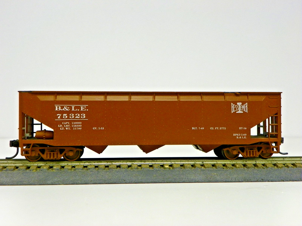 ATHEARN HO PARTIALLY STARTED B.&L.E. HOPPER CAR #75323