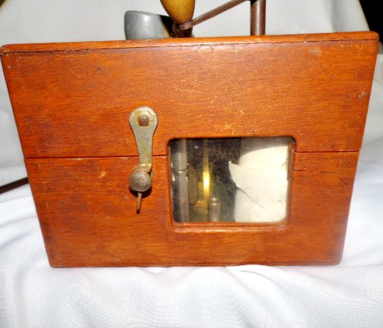 Antique Racing Pigeon Club Master Clock Timer with Key - Homing Clock