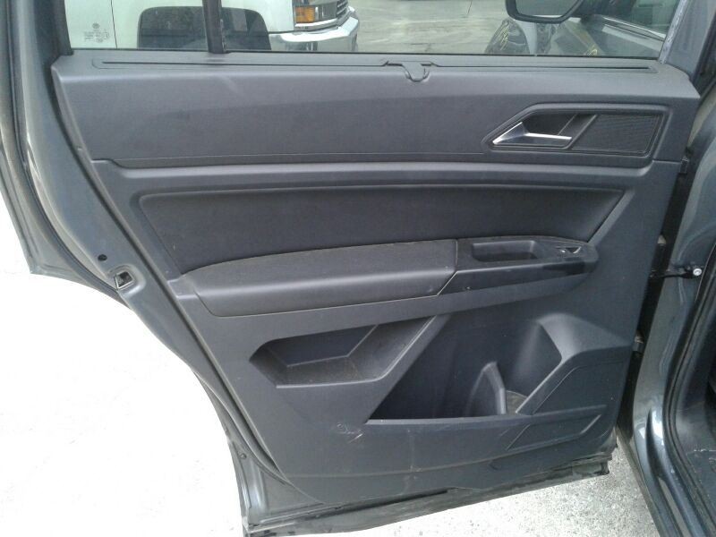 Camera/Projector Camera Front Windshield Mounted Fits 18-20 ATLAS 124170