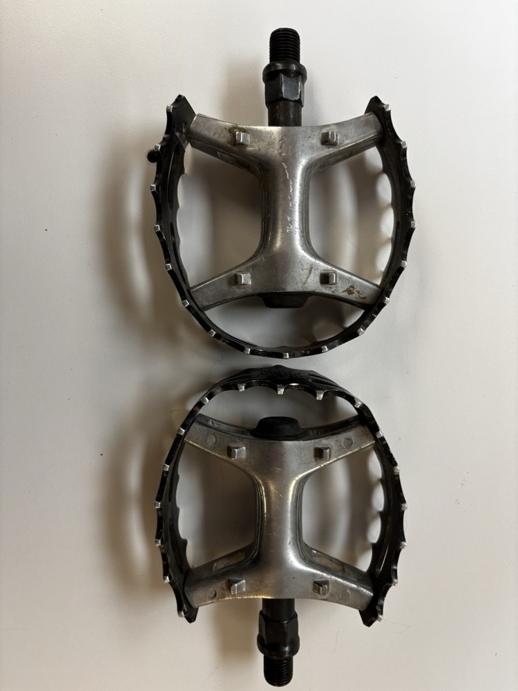 Pr1mo Pedals 9/16” HTF N ICE