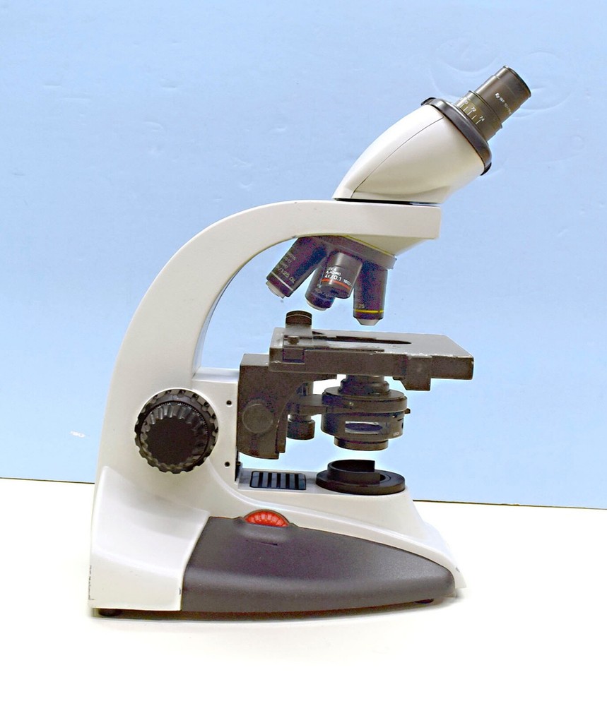 Leica CME Biological Ergo Upright Microscope , 4 objectives!