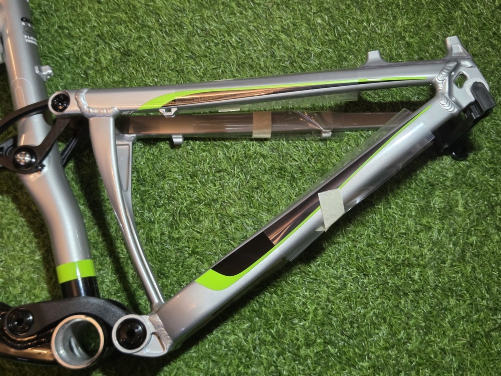 New Giant Anthem X Size S 26" Frameset