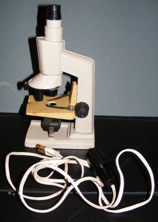 Vintage Lionel-Porter Microcraft Microscope Lab