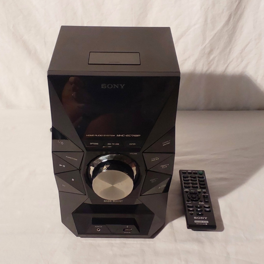 Sony HCD-EC719iP CD Player Stereo System, USB, iPod Dock, Remote, 470W, Black