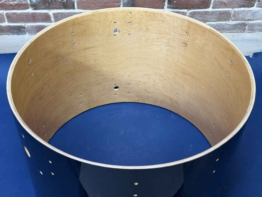 Ludwig Black Cortex 24x16 6 Ply Shell.