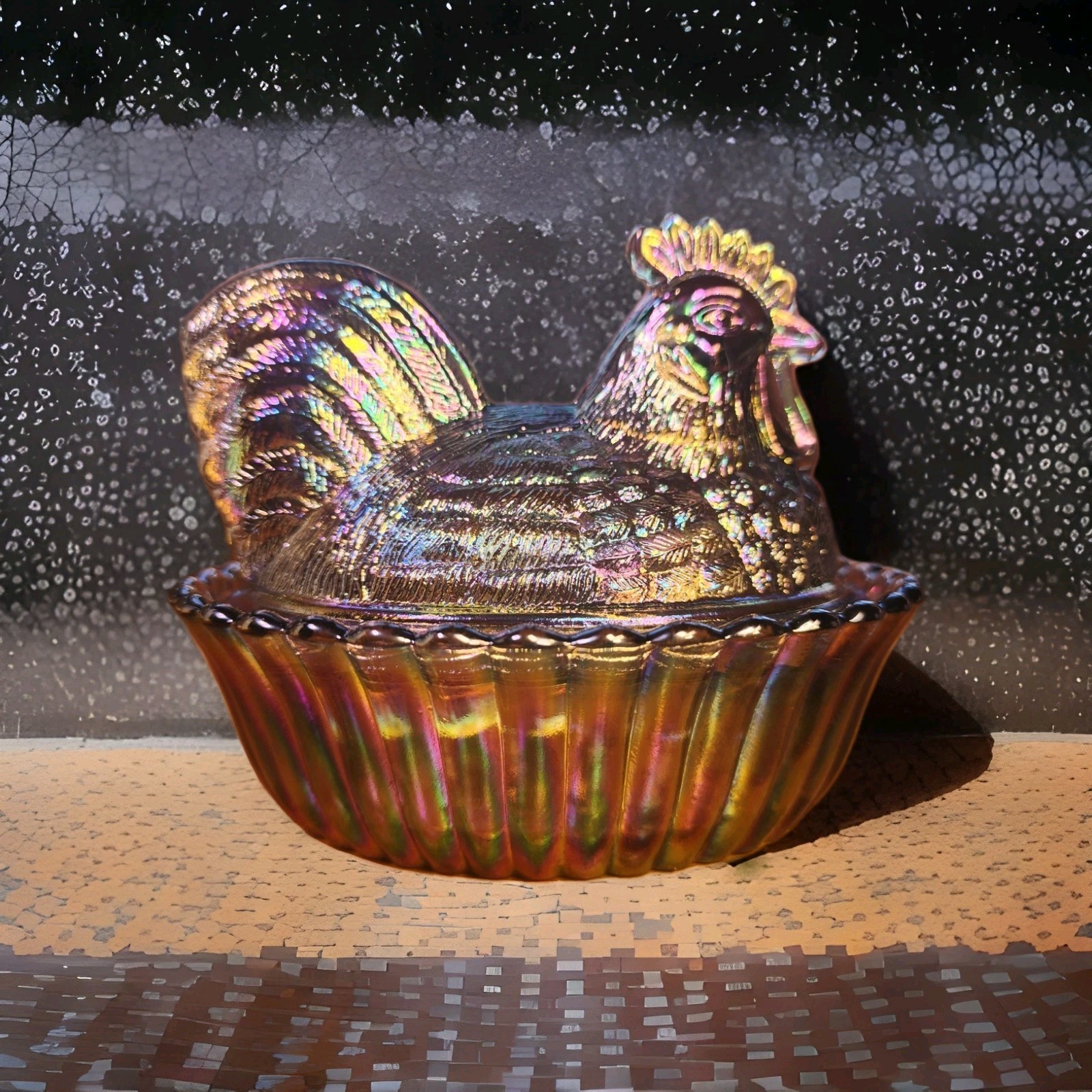 5" Rooster With Split Tail on a Ribbed Nest Titanium Carnival Westmoreland Mould