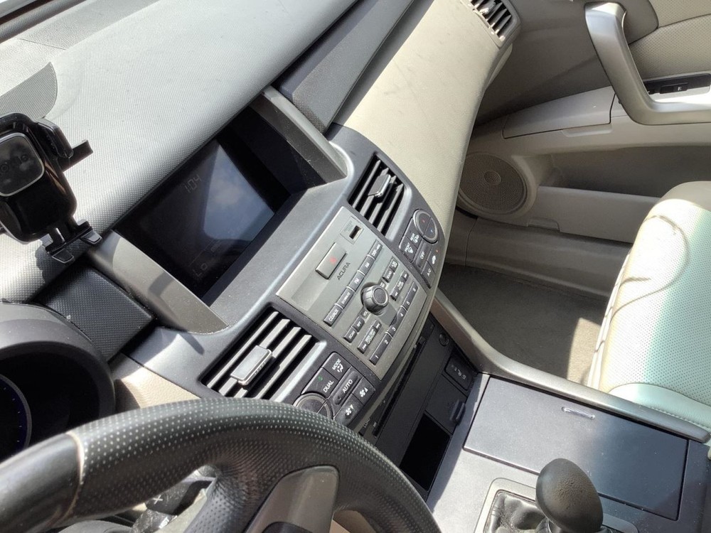 RDX 2010 Glove Box 4687831