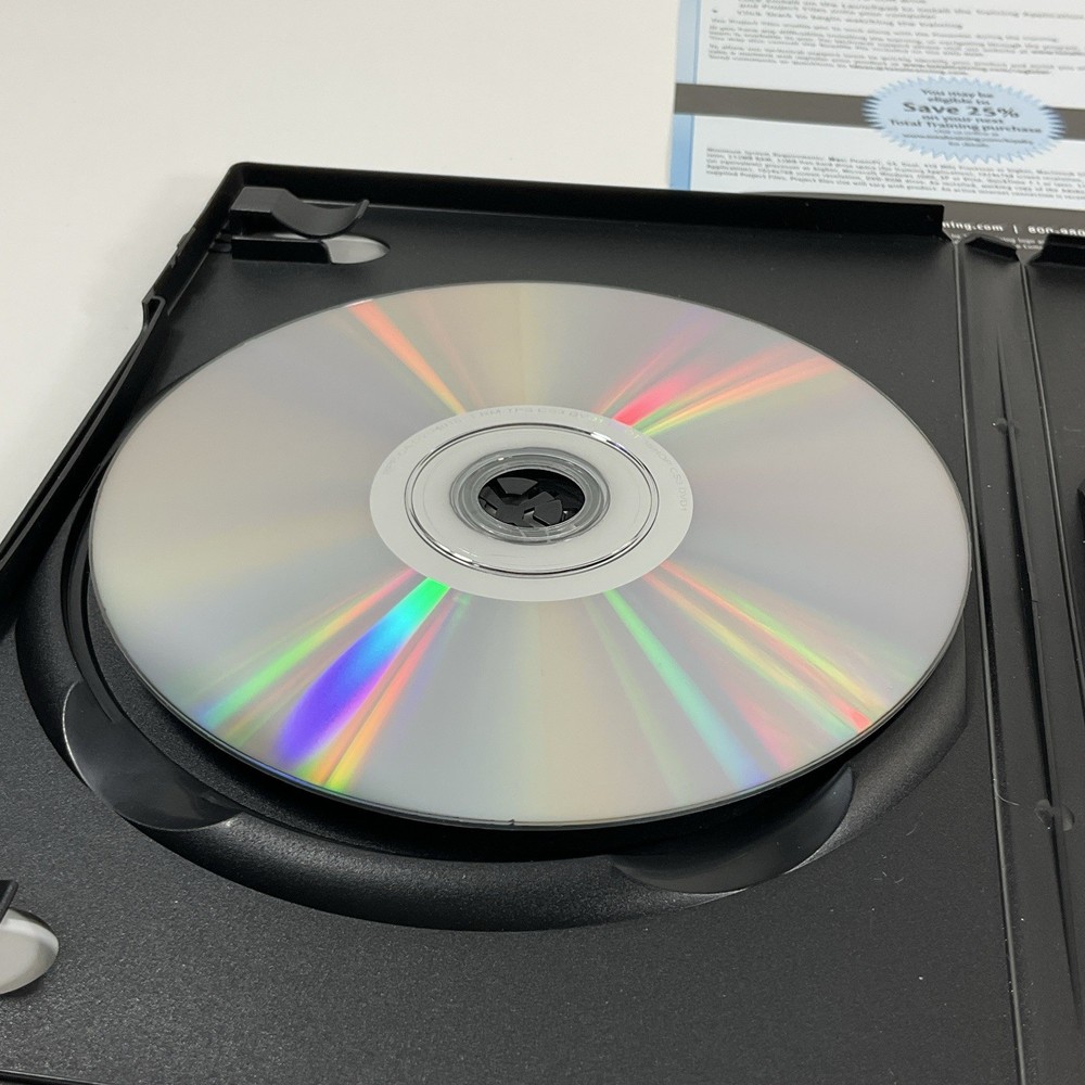 TOTAL TRAINING FOR ADOBE PHOTOSHOP DREAMWEAVER FLASH ILLUSTRATOR CS3 BUNDLE 4