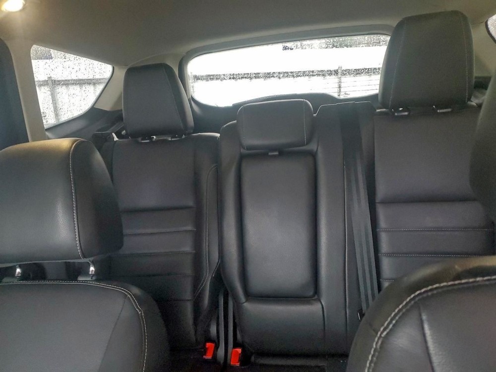 ESCAPE 2013 Glove Box 4974935