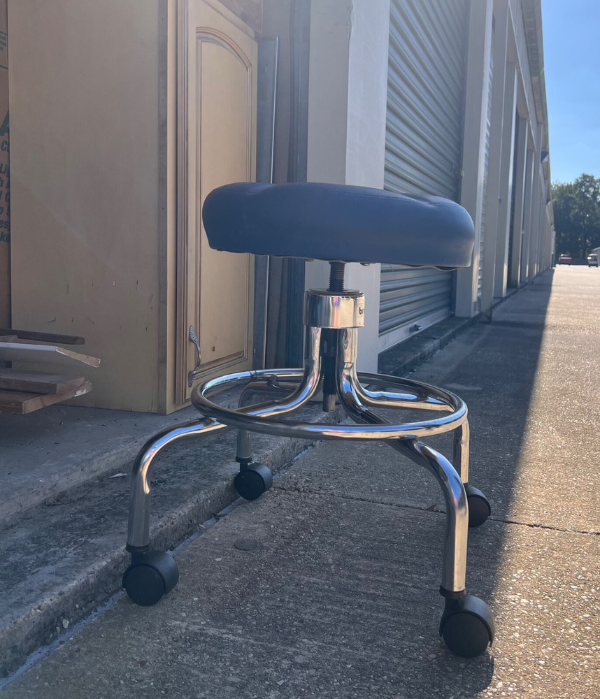 Brandt BLUE Chrome revolving Stool