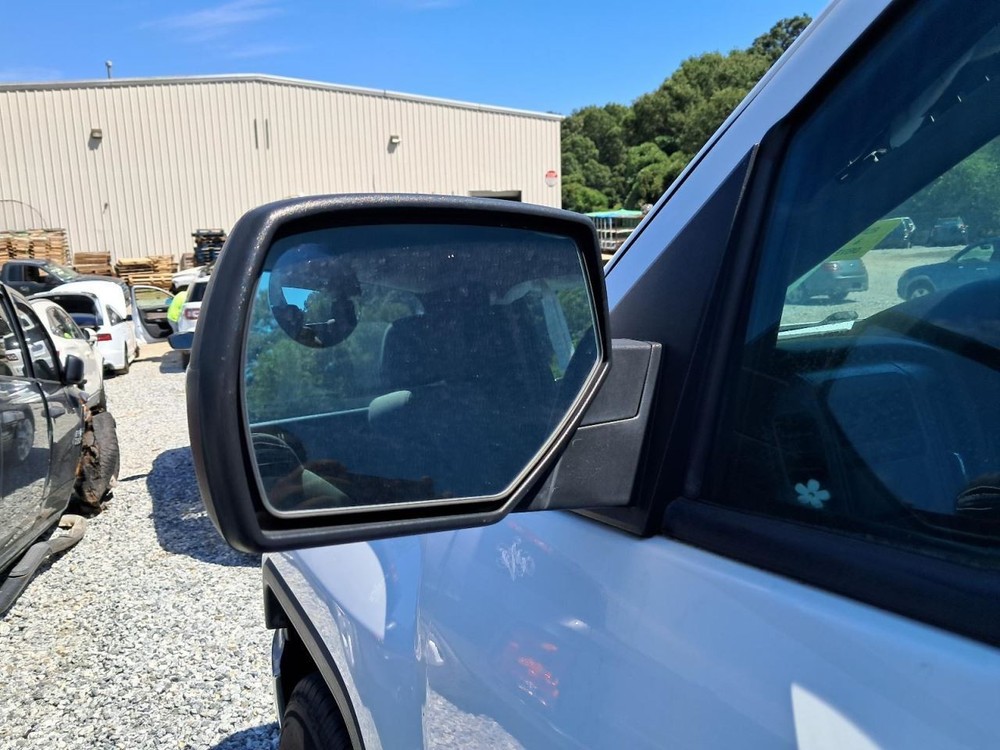 SIERRA150 2016 Glove Box 4783620