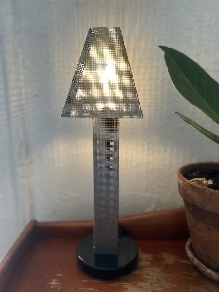 Wendy Steven Metal Lamp